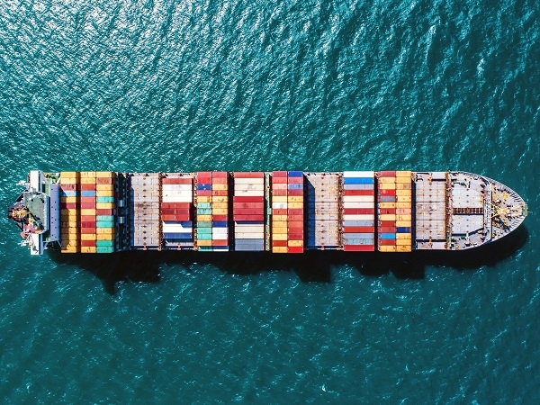 BIMCO: Container Shipping May Face Bankruptcies if It Fails to Recover Extra Fuel Costs