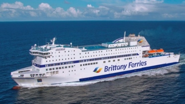 UK Cancels Contracts for Brexit Backup Ferries